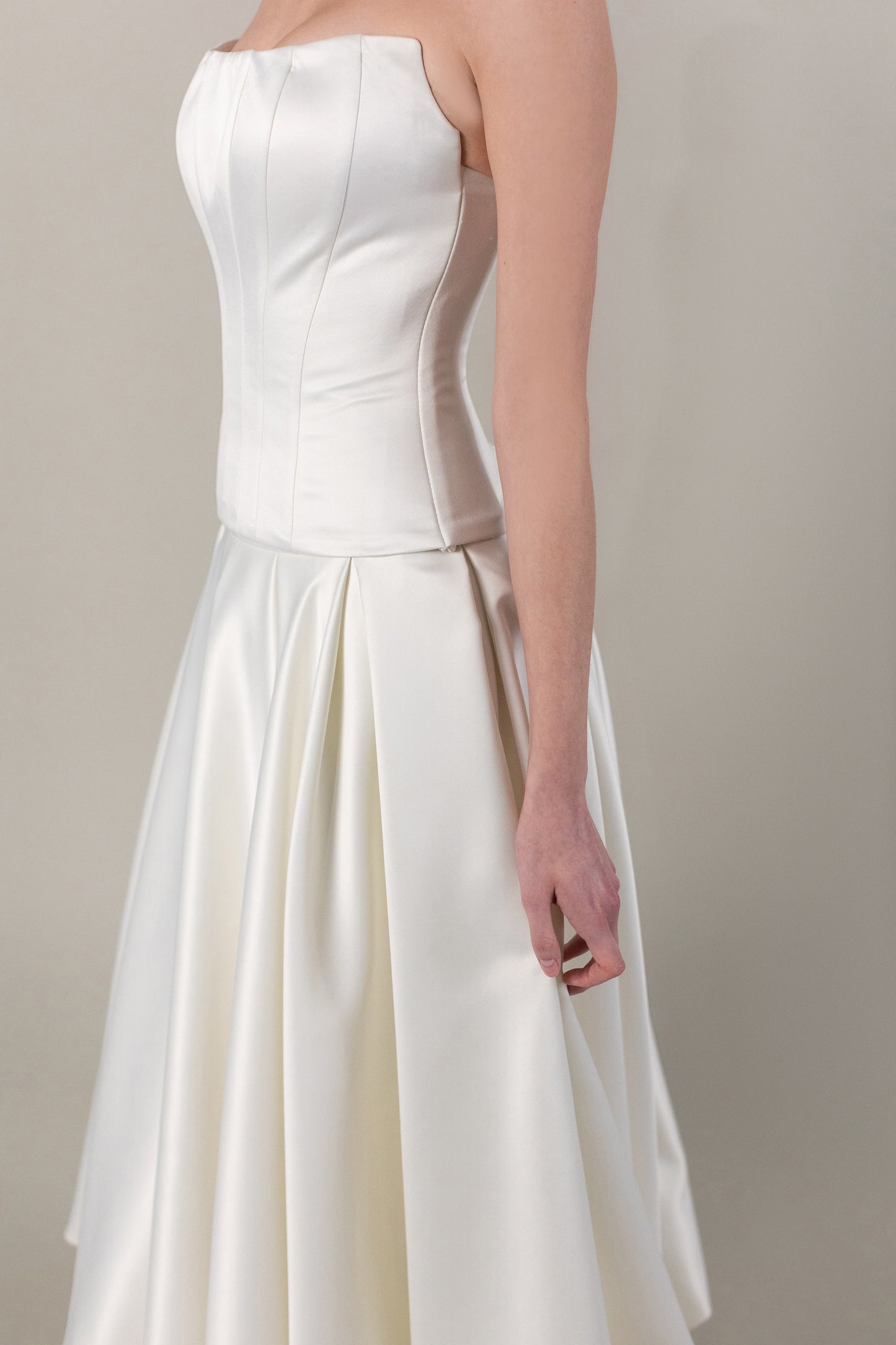 LIZZIE SKIRT