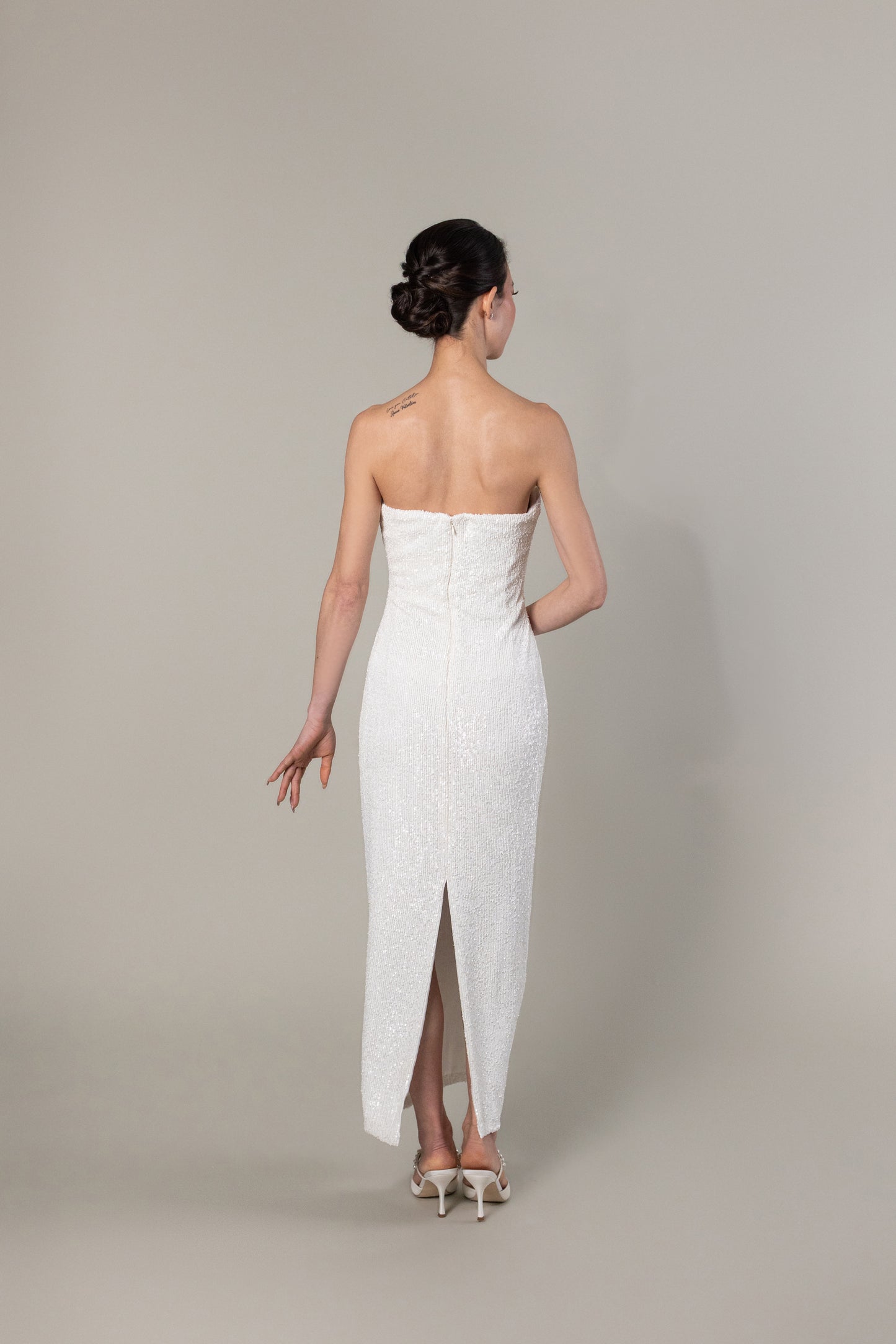 TAYLOR GOWN